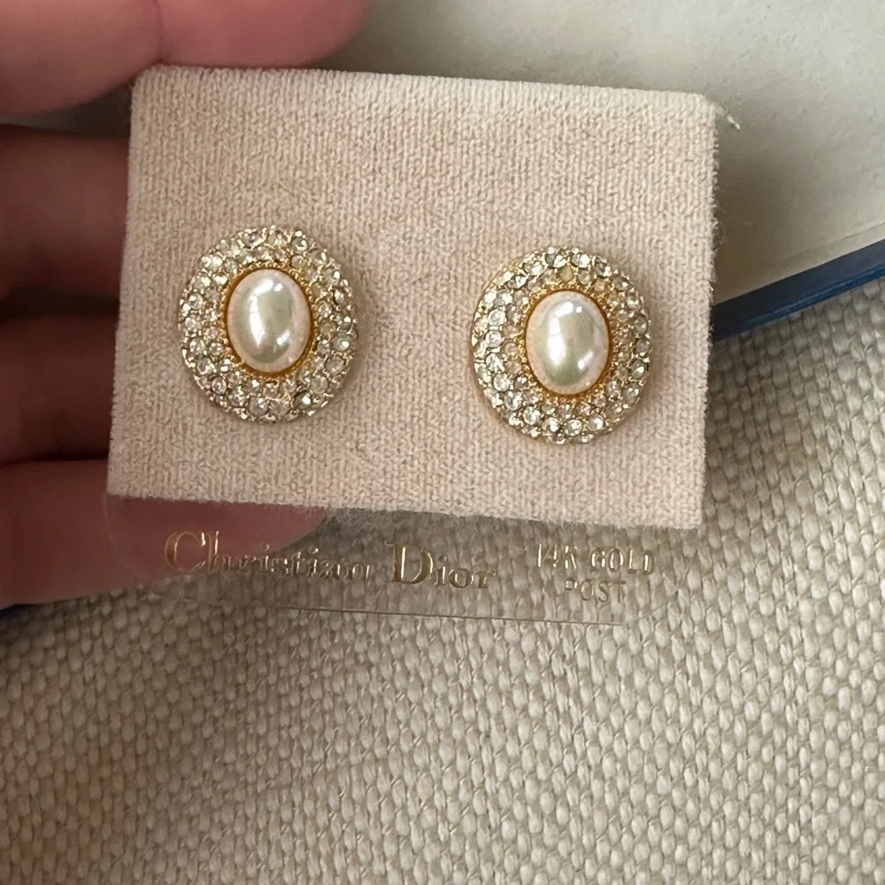 Christian Dior vintage earrings - Picture 2 of 3